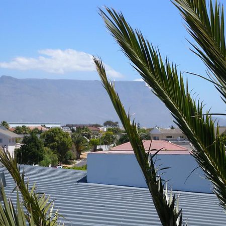 Capetown 4U Guesthouse Блаубергстранд Экстерьер фото